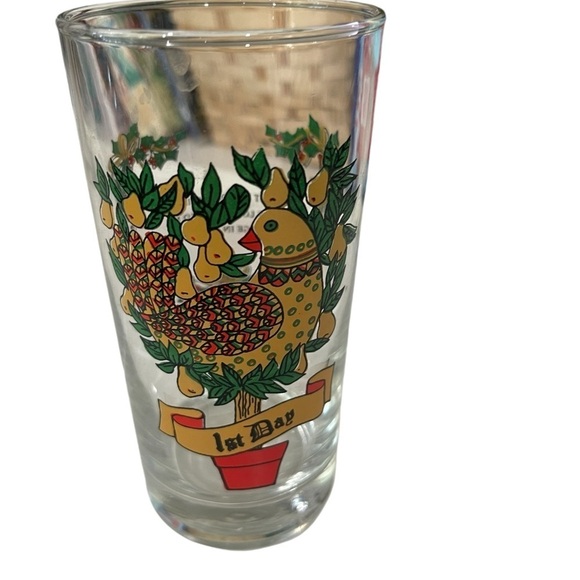 Twelve Days of Christmas Glass Tumbler 1st Day Partridge in a Pear Tree - Picture 1 of 3